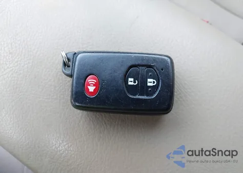 2010 Toyota Rav4 Limited V6 from USA, damaged, VIN 2T3DK4DV2AW028047